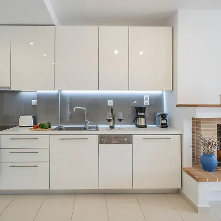 Appartement Luxurioeses Mit Einem Schlafzimmer Direkt Am Wasser, Meerblick